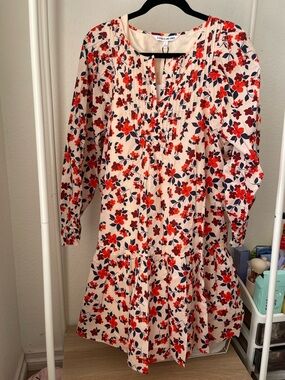 NWT Elizabeth and James Floral Long Sleeve Dress Size L